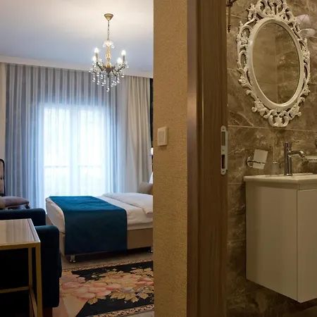 Mevlana Bazaar Стамбул