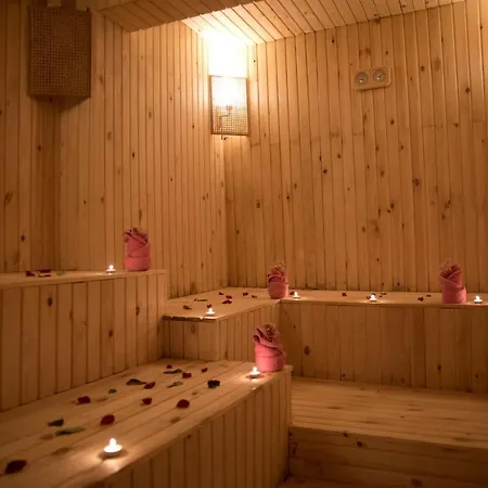 Mevlana Bazaar לינה וארוחת בוקר 3*
